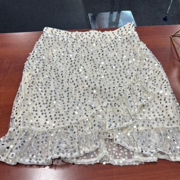 Lauren Conrad sequin skirt xs // 062108 - Picture 1 of 2